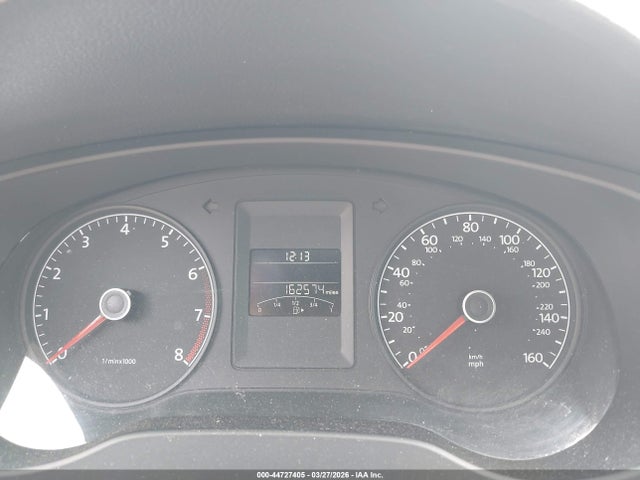 Продаж на аукціоні авто 2013 Volkswagen Jetta 2.0l S, vin: 3VW2K7AJ3DM288969, номер лоту: 44727405