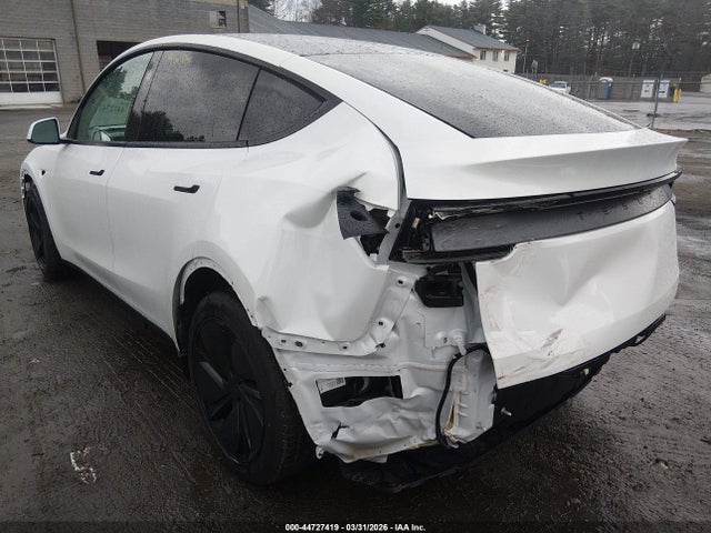 7SAYGDED1TF436883 Tesla Model Y Premium Rear-wheel Drive/standard Rear-wheel Drive
