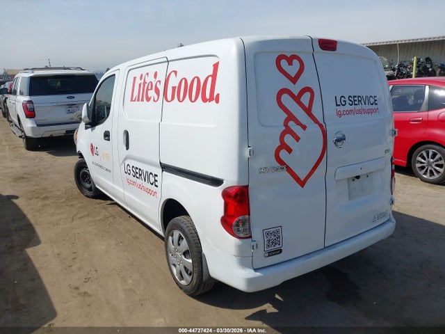 3N6CM0KN6EK694894 Nissan NV200 SV