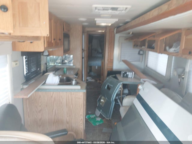 2002 Roadmaster Rail Dyanaster მანქანა იყიდება აუქციონზე, vin: 1RF12051222016667, აუქციონის ნომერი: 44727443