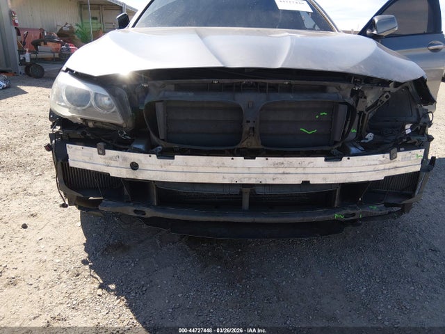 2012 Bmw 535i მანქანა იყიდება აუქციონზე, vin: WBAFR7C59CC808525, აუქციონის ნომერი: 44727448