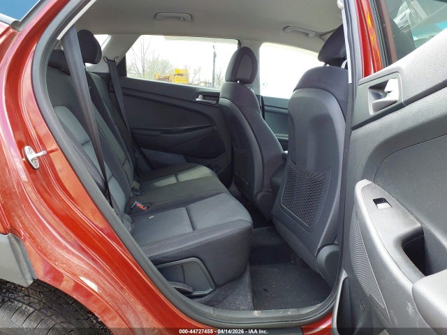 KM8J3CA4XJU800597 Hyundai TUCSON SEL