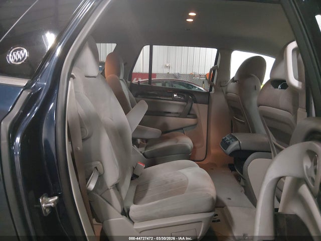 44727472 :رقم المزاد ، 5GAKRAKD2GJ321581 vin ، 2016 Buick Enclave Convenience مزاد بيع