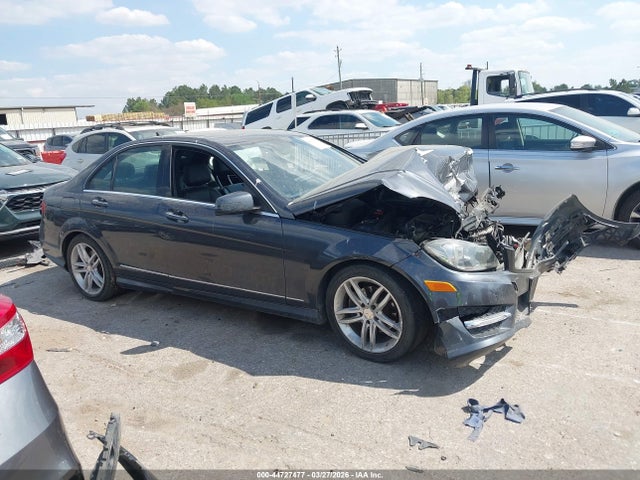 Aukcja sprzedaży 2013 Mercedes-benz C 250 Sport, vin: WDDGF4HB0DR280052, numer aukcji: 44727477