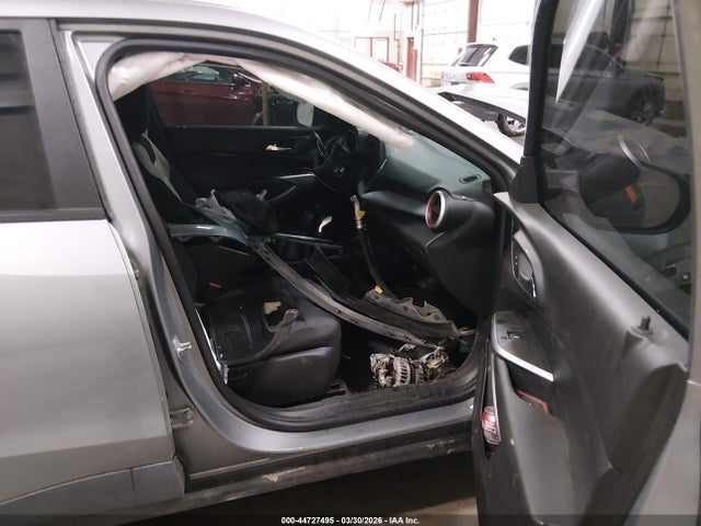 KL77LGE2XRC227178 Chevrolet Trax Fwd 1rs