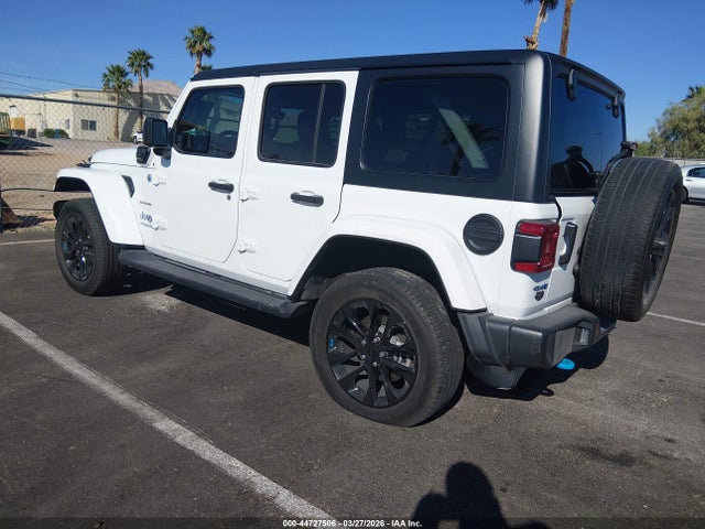 1C4JJXP6XNW229374 Jeep Wrangler 4xe Unlimited Sahara 4x4