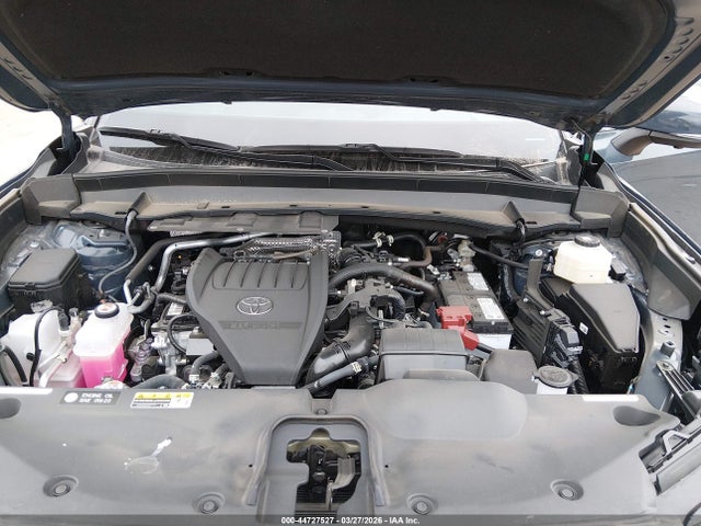 Toyota Grand Highlander Platinum 2025 5TDAAAB50SS083784 Image 10