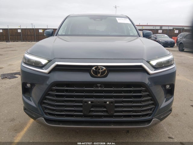 Toyota Grand Highlander Platinum 2025 5TDAAAB50SS083784 Image 12