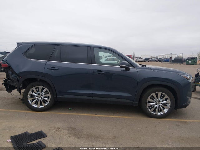 Toyota Grand Highlander Platinum 2025 5TDAAAB50SS083784 Image 13