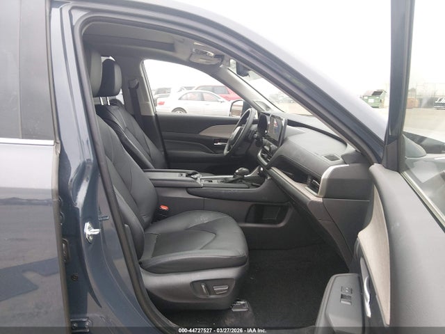 Toyota Grand Highlander Platinum 2025 5TDAAAB50SS083784 Image 5