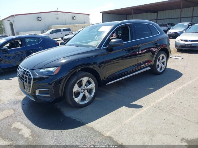 44727591 :رقم المزاد ، WA1BAAFY7M2011056 vin ، 2021 Audi Q5 Premium Plus 45 Tfsi Quattro S Tronic مزاد بيع