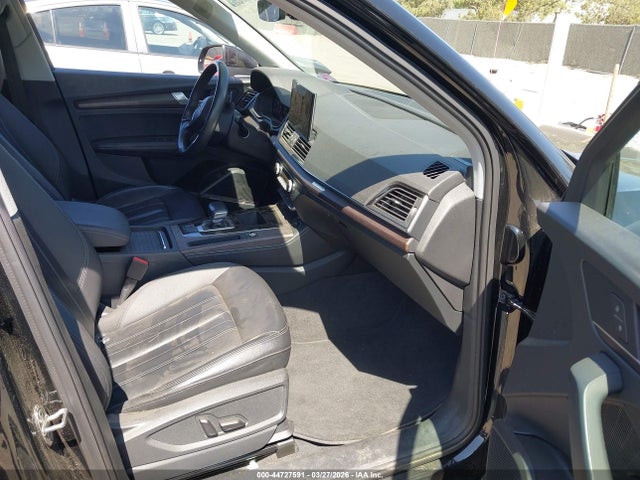 44727591 :رقم المزاد ، WA1BAAFY7M2011056 vin ، 2021 Audi Q5 Premium Plus 45 Tfsi Quattro S Tronic مزاد بيع