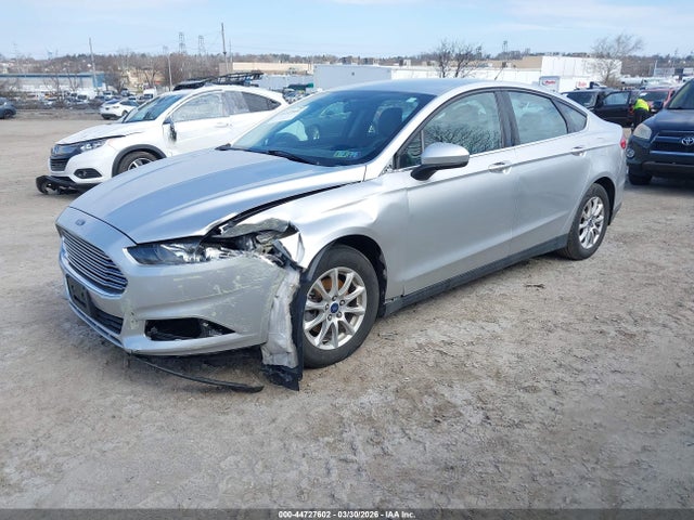 Ford FUSION S 2015 3FA6P0G74FR176198 Image 2