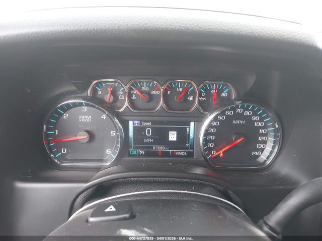 1GNSKBKC8JR233506 Chevrolet Tahoe Lt
