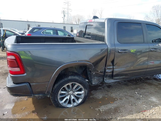 44727648 :رقم المزاد ، 1C6SRFJT8NN300509 vin ، 2022 Ram 1500 Laramie  4x4 5'7 Box مزاد بيع