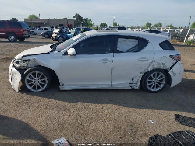 Продаж на аукціоні авто 2013 Lexus Ct 200h, vin: JTHKD5BH2D2165795, номер лоту: 44727667