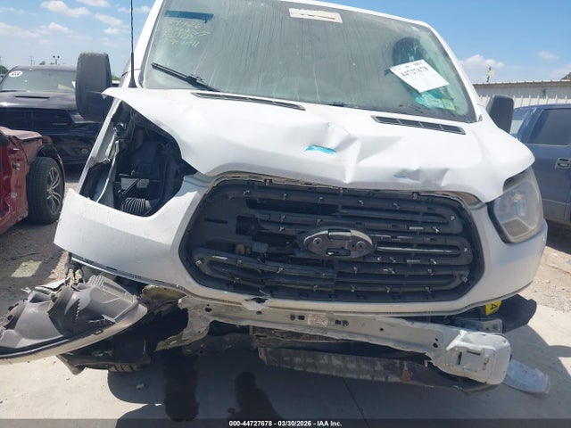 44727678 :رقم المزاد ، 1FMZK1ZMXHKA94011 vin ، 2017 Ford Transit-150 Xlt مزاد بيع