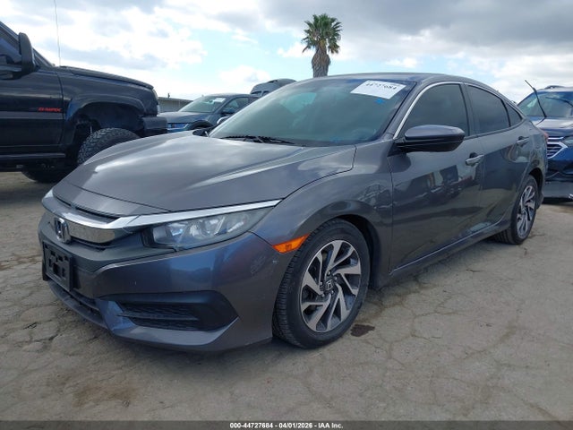 2018 HONDA CIVIC 2HGFC2F79JH544383 Photo 1