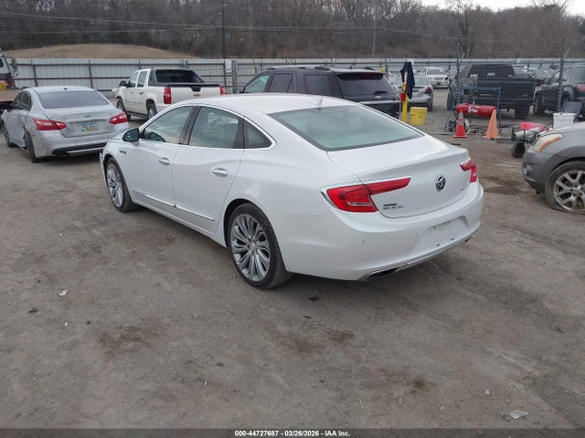 1G4ZP5SS5JU137519 Buick Lacrosse Essence