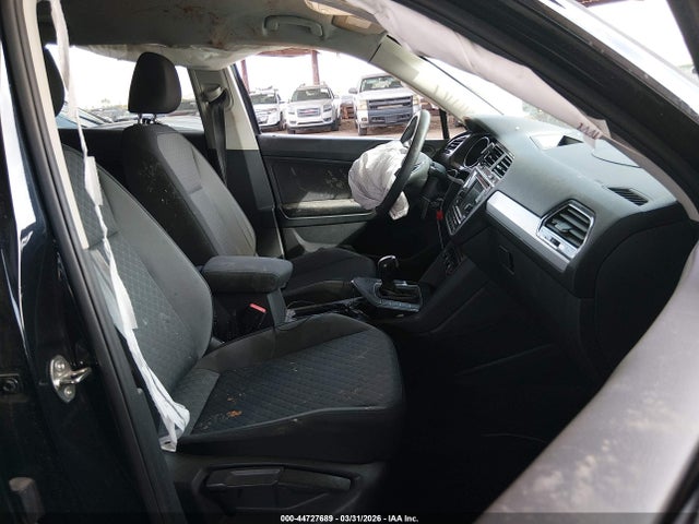 2020 VOLKSWAGEN TIGUAN 3VV1B7AX6LM047877 Photo 4