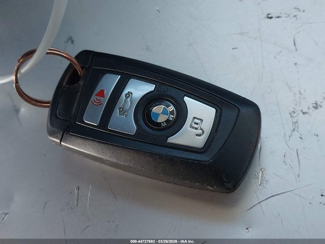 2014 Bmw 528i Xdrive მანქანა იყიდება აუქციონზე, vin: WBA5A7C51ED612451, აუქციონის ნომერი: 44727692