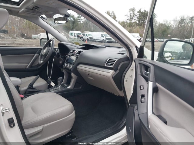 44727749 :رقم المزاد ، JF2SJARC1GH515241 vin ، 2016 Subaru Forester 2.5i Limited مزاد بيع