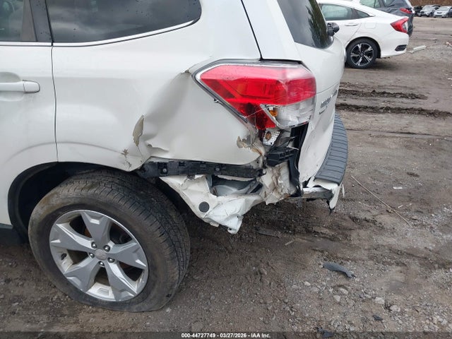 44727749 :رقم المزاد ، JF2SJARC1GH515241 vin ، 2016 Subaru Forester 2.5i Limited مزاد بيع