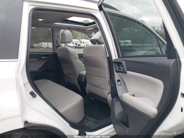 44727749 :رقم المزاد ، JF2SJARC1GH515241 vin ، 2016 Subaru Forester 2.5i Limited مزاد بيع