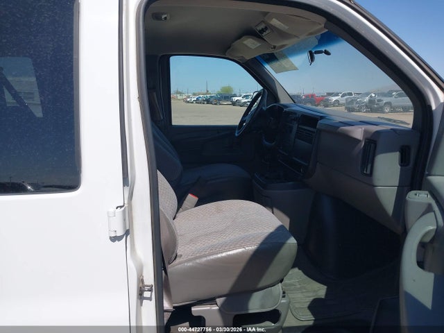 2003 Chevrolet Express მანქანა იყიდება აუქციონზე, vin: 1GAGG29U931224774, აუქციონის ნომერი: 44727756