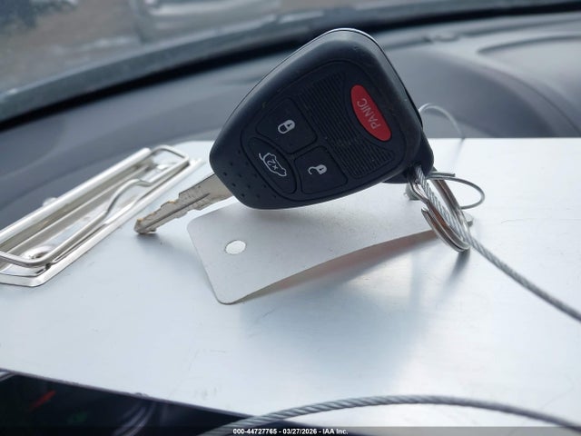 44727765 :رقم المزاد ، 1C3CDZCB1DN675534 vin ، 2013 Dodge Avenger Sxt مزاد بيع