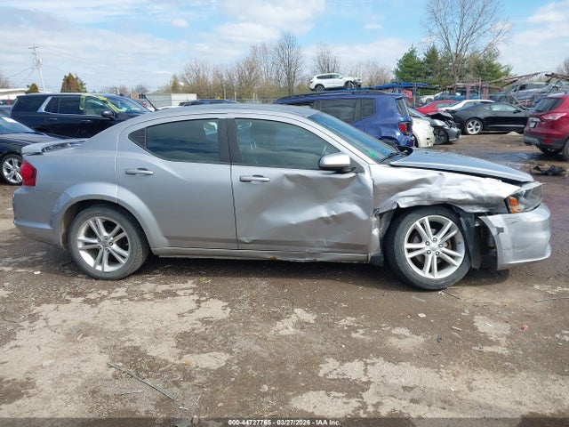 44727765 :رقم المزاد ، 1C3CDZCB1DN675534 vin ، 2013 Dodge Avenger Sxt مزاد بيع