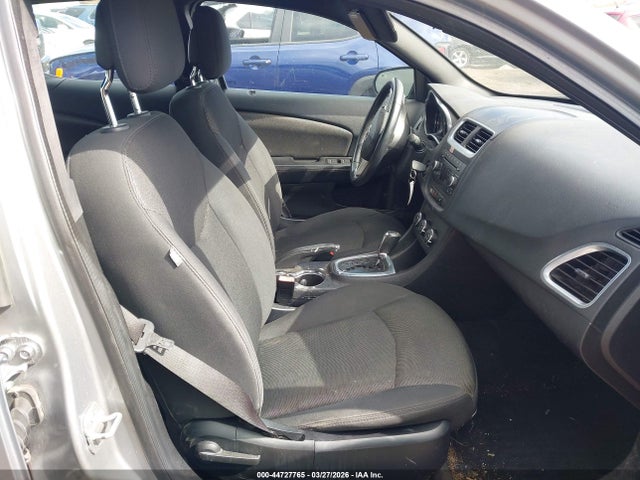44727765 :رقم المزاد ، 1C3CDZCB1DN675534 vin ، 2013 Dodge Avenger Sxt مزاد بيع