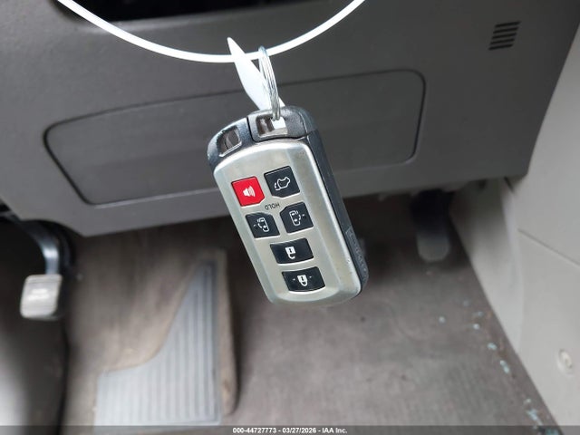 2014 TOYOTA SIENNA 5TDDK3DC6ES094004 Photo 10