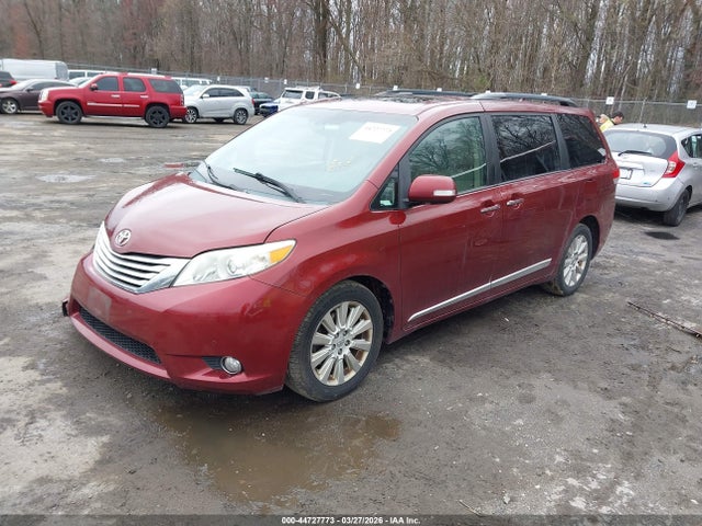 2014 TOYOTA SIENNA 5TDDK3DC6ES094004 Photo 1