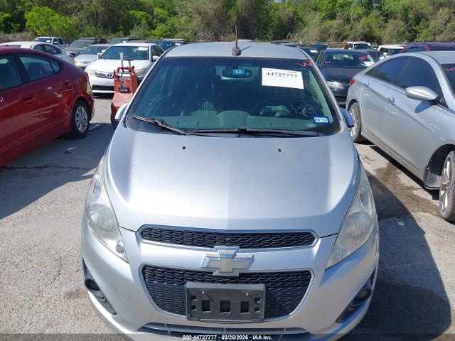 Chevrolet Spark 1lt Auto 2014 KL8CD6S91EC536812 Image 6