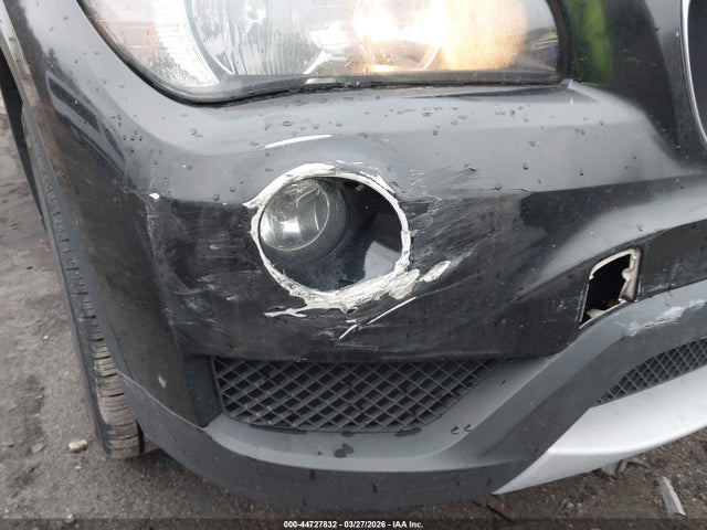 2013 BMW X1 WBAVL1C50DVR89191 Photo 5