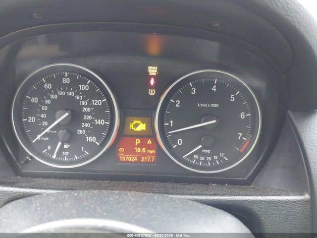 2013 BMW X1 WBAVL1C50DVR89191 Photo 6