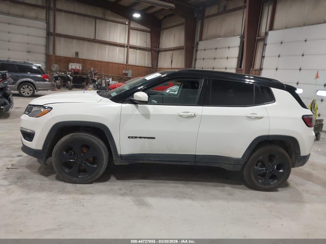 2019 Jeep Compass Altitude 4x4 მანქანა იყიდება აუქციონზე, vin: 3C4NJDBB0KT796098, აუქციონის ნომერი: 44727855