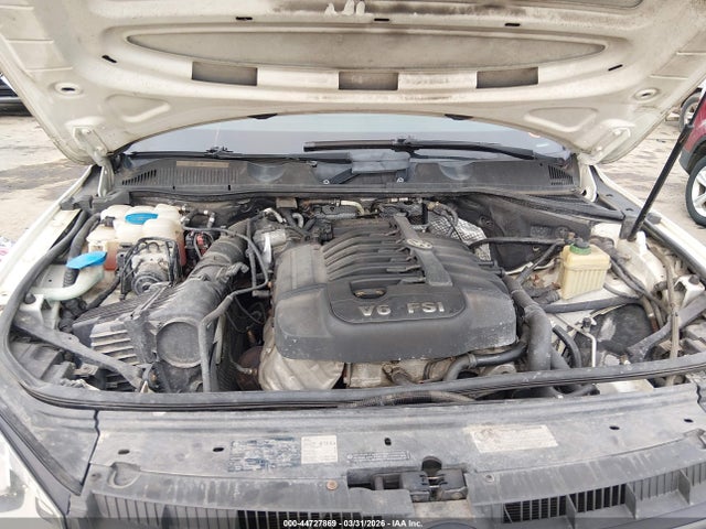 2011 VOLKSWAGEN TOUAREG WVGFF9BP7BD000186 Photo 9