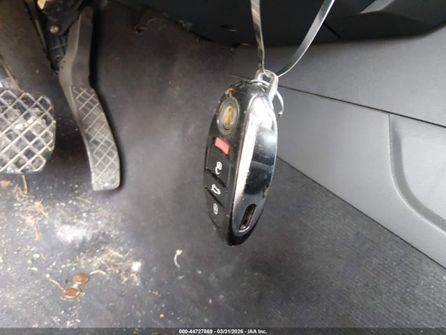 2011 VOLKSWAGEN TOUAREG WVGFF9BP7BD000186 Photo 10