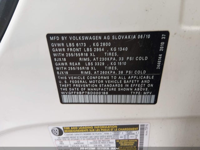 2011 VOLKSWAGEN TOUAREG WVGFF9BP7BD000186 Photo 8
