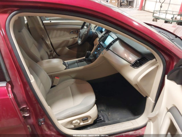 2015 Ford Taurus Sel მანქანა იყიდება აუქციონზე, vin: 1FAHP2E84FG207747, აუქციონის ნომერი: 44727891