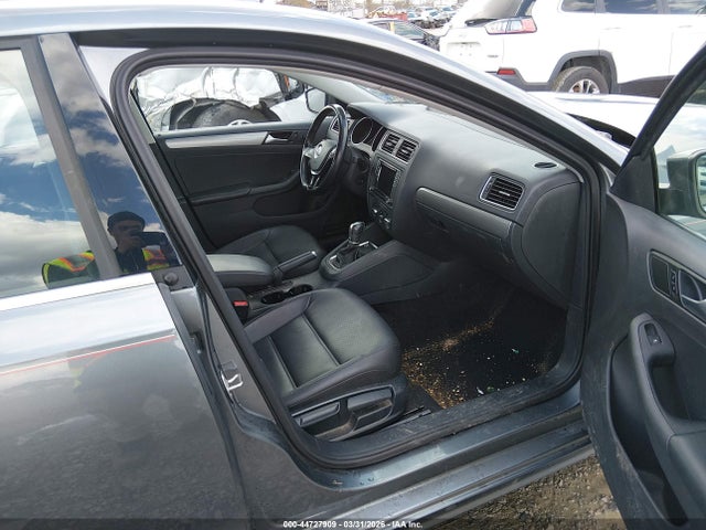 Aukcja sprzedaży 2017 Volkswagen Jetta 1.4t Se, vin: 3VWDB7AJ2HM372442, numer aukcji: 44727909