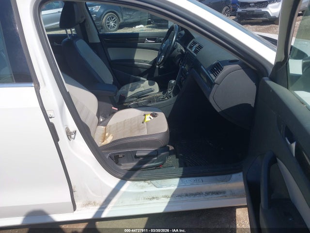 2015 VOLKSWAGEN PASSAT 1VWBT7A30FC026846 Photo 4