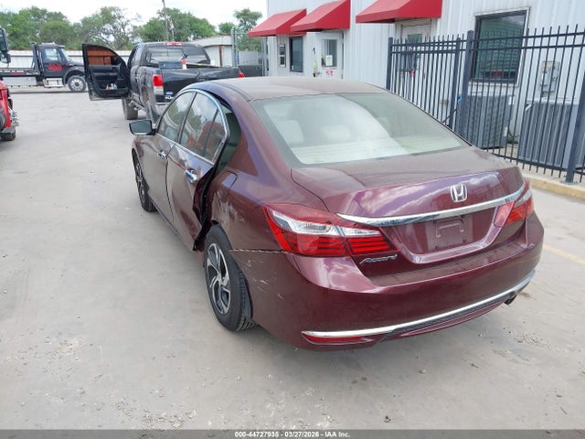 44727935 :رقم المزاد ، 1HGCR2F38HA241036 vin ، 2017 Honda Accord Lx مزاد بيع