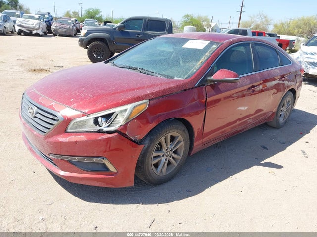 Hyundai SONATA ECO 2015 5NPE24AA5FH136019 Image 2