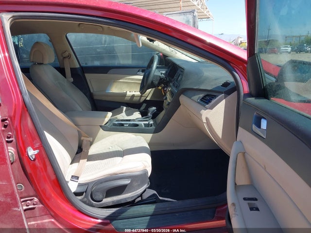 Hyundai SONATA ECO 2015 5NPE24AA5FH136019 Image 5