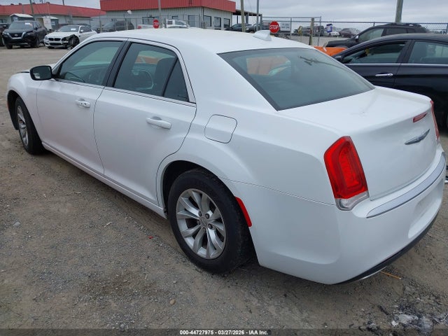 44727975 :رقم المزاد ، 2C3CCAAG4FH807149 vin ، 2015 Chrysler 300 Limited مزاد بيع