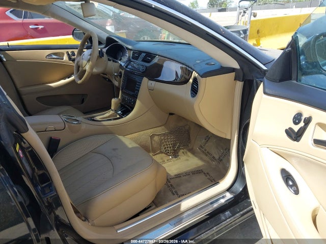 2008 Mercedes-benz Cls 550 მანქანა იყიდება აუქციონზე, vin: WDDDJ72X48A130473, აუქციონის ნომერი: 44727987