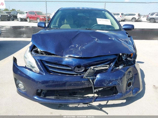 Продаж на аукціоні авто 2013 Toyota Corolla Le, vin: 2T1BU4EE9DC924960, номер лоту: 44727988